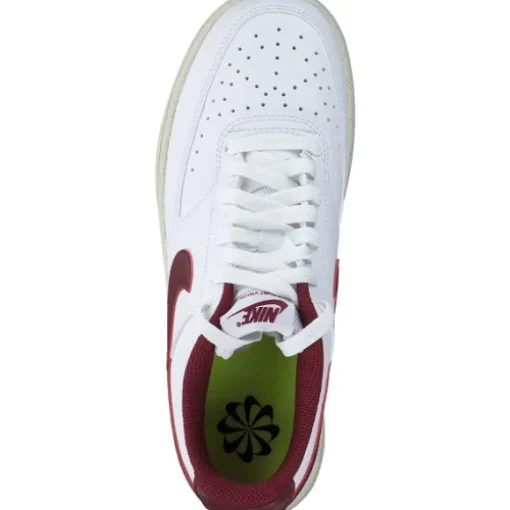 Nike DH3158-106 Court Vision Low, Schnürschuhe, Damen, white/team red-muslin-mtlc gold