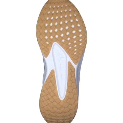 Nike FD6034-003 Quest 6, Schnürschuhe, Damen, phantom/met gold-sail-pale ivo
